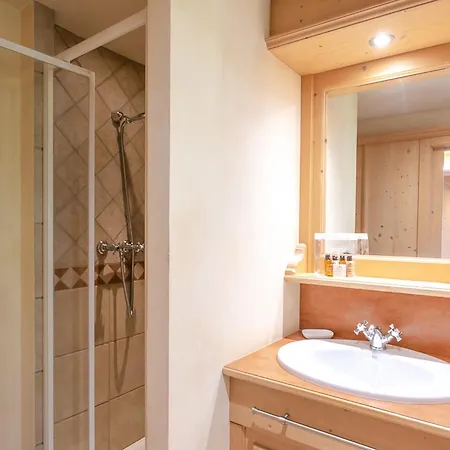 Apartment Duplex 3 Etoiles Au Coeur De Avec Parking - Fr-1-343-175