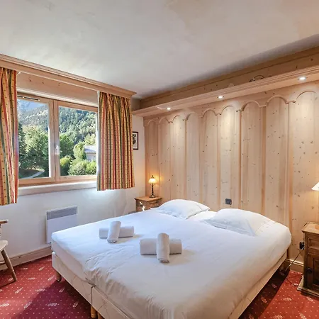 Duplex 3 étoiles à Chamonix, Proche Des Pistes, Avec Parking Et Wi-fi - Fr-1-343-175 Apartamento