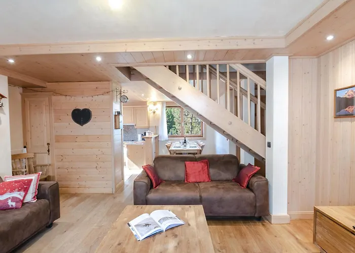 Duplex 3 étoiles à Chamonix, Proche Des Pistes, Avec Parking Et Wi-fi - Fr-1-343-175 Apartamento