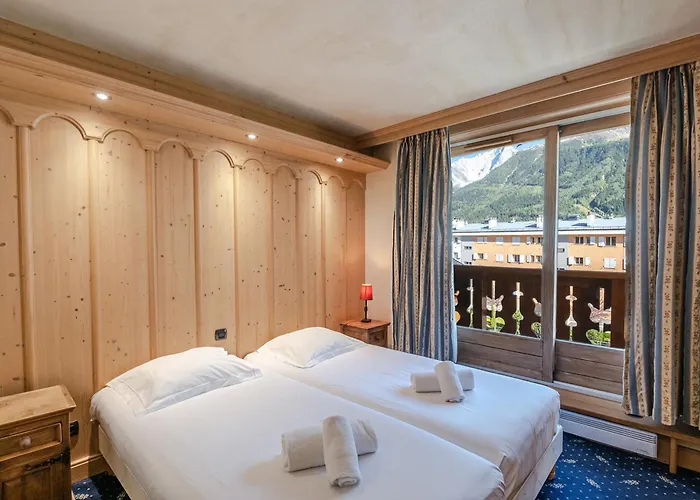 Apartamento Duplex 3 étoiles à Chamonix, Proche Des Pistes, Avec Parking Et Wi-fi - Fr-1-343-175 *