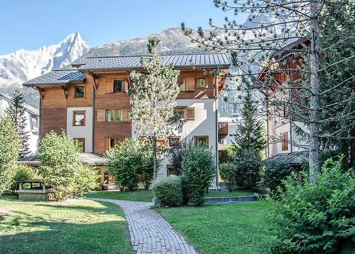 Duplex 3 étoiles à Chamonix, Proche Des Pistes, Avec Parking Et Wi-fi - Fr-1-343-175 Apartamento